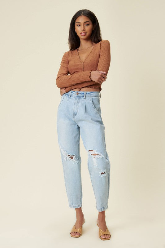 Distressed Slouchy Jeans