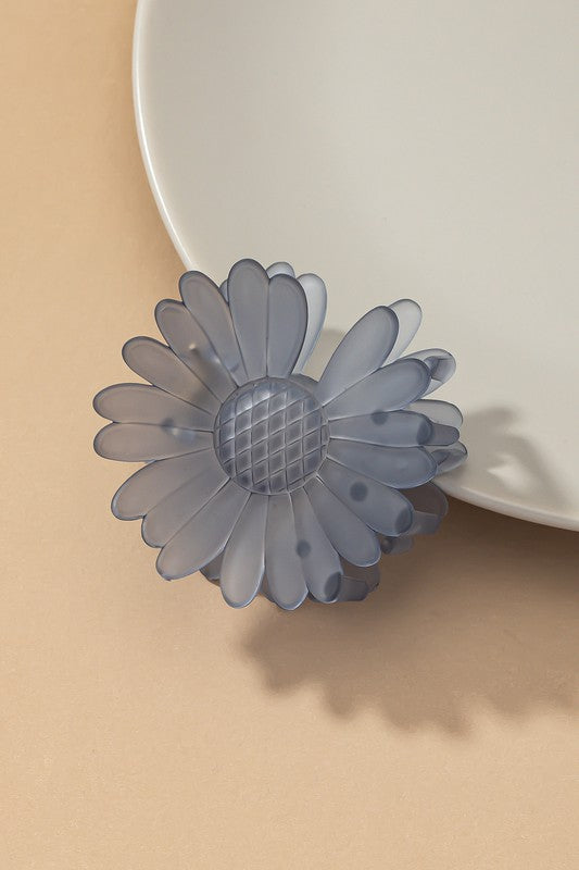 Frosty daisy flower hair claw clip - Jake J Shop